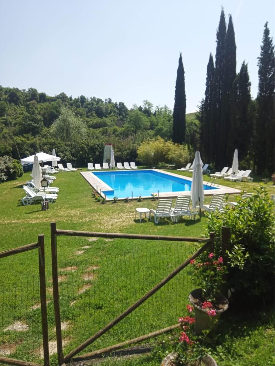 Agriturismo Girasole Gambassi Terme Exterior photo