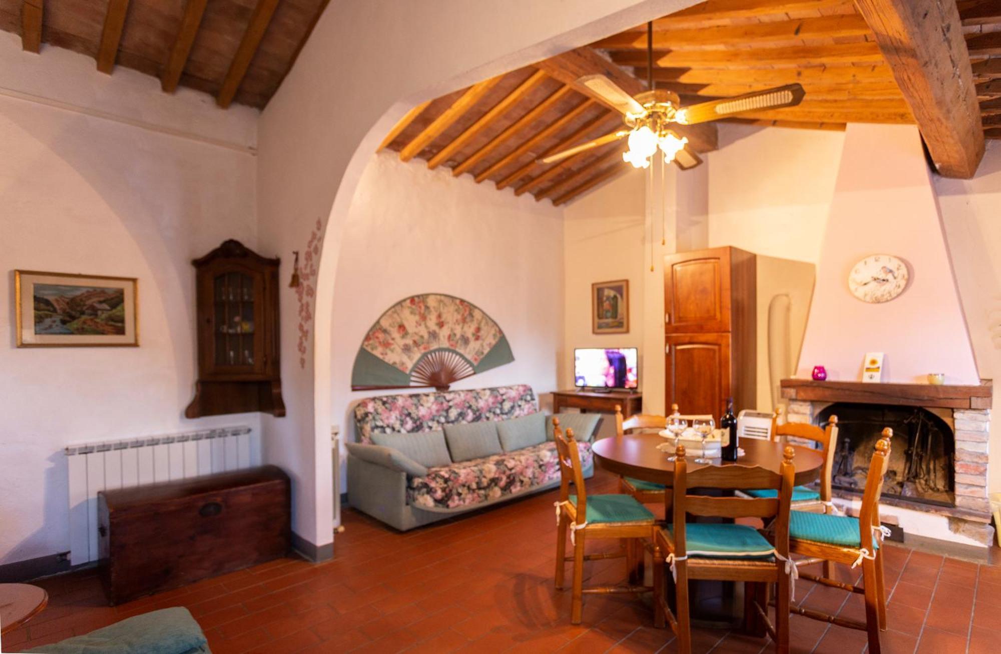 Agriturismo Girasole Gambassi Terme Exterior photo