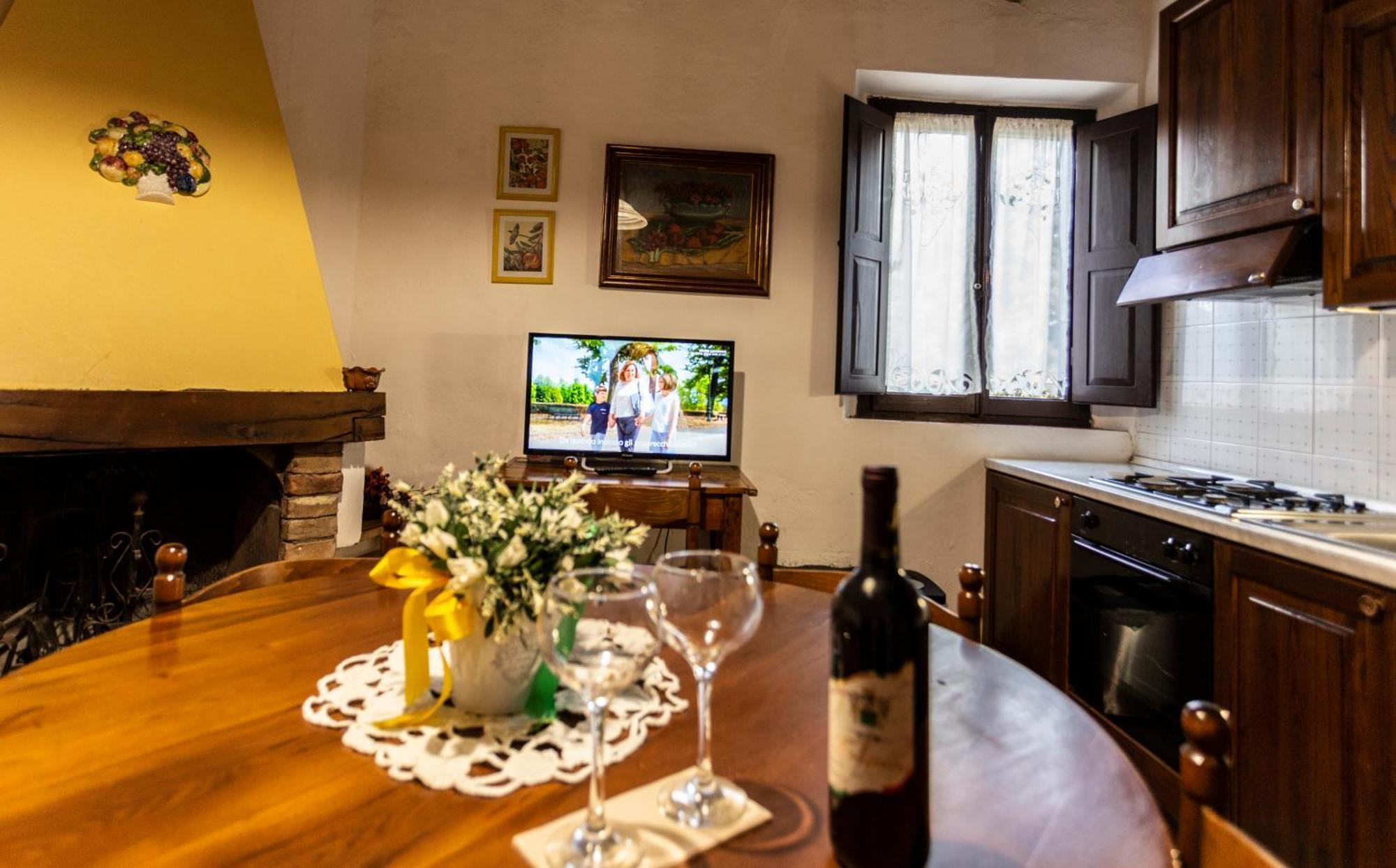 Agriturismo Girasole Gambassi Terme Exterior photo